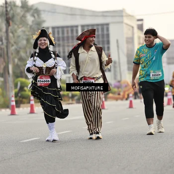 Runner Photo 5900253