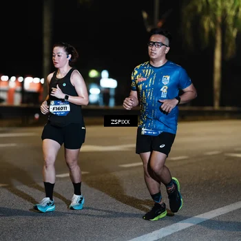 Runner Photo 5900257