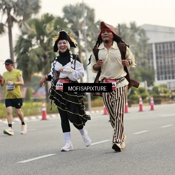 Runner Photo 5900278