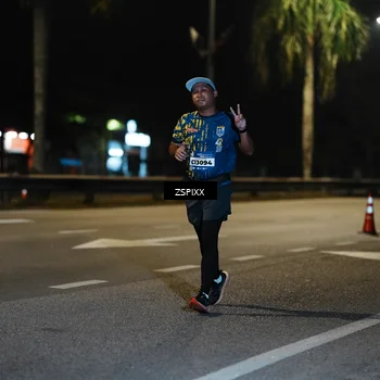 Runner Photo 5900291
