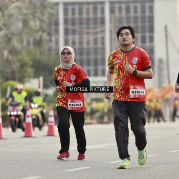 Runner Photo 5900317