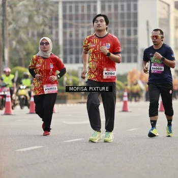 Runner Photo 5900324