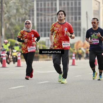 Runner Photo 5900344