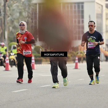 Runner Photo 5900353