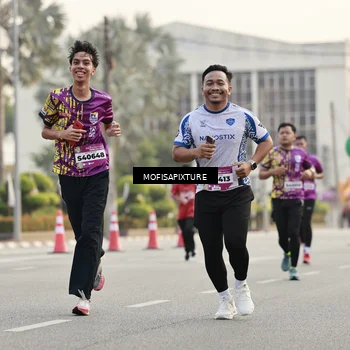 Runner Photo 5900360