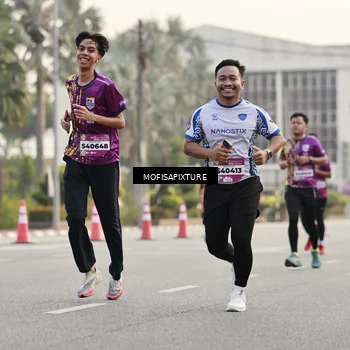 Runner Photo 5900362