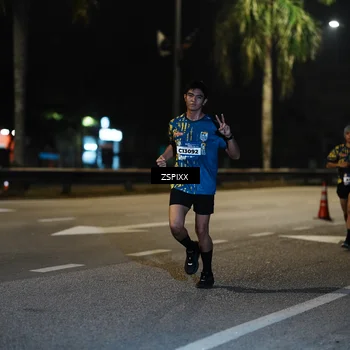 Runner Photo 5900369