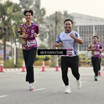 Runner Photo 5900370