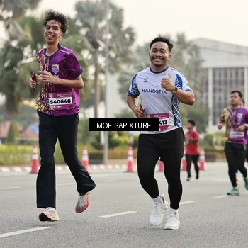 Runner Photo 5900384