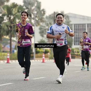 Runner Photo 5900387
