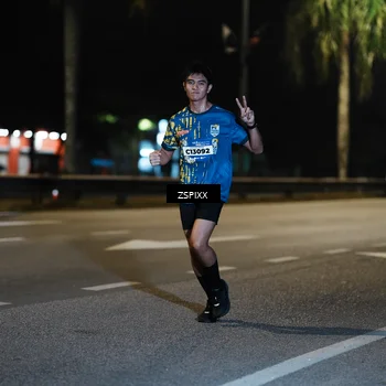 Runner Photo 5900393