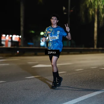 Runner Photo 5900398