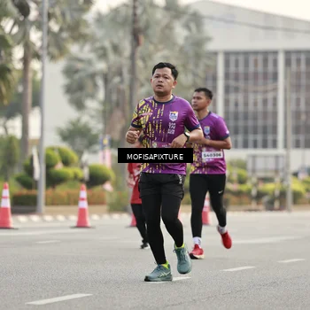 Runner Photo 5900401