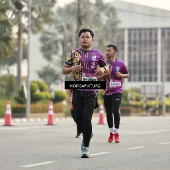Runner Photo 5900418