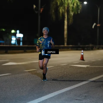 Runner Photo 5900430