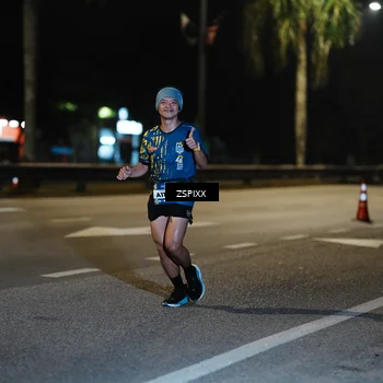 Runner Photo 5900456