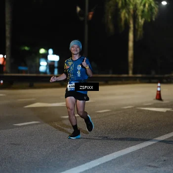 Runner Photo 5900462