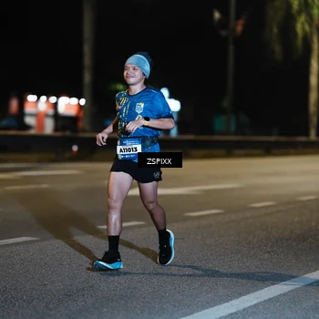 Runner Photo 5900475
