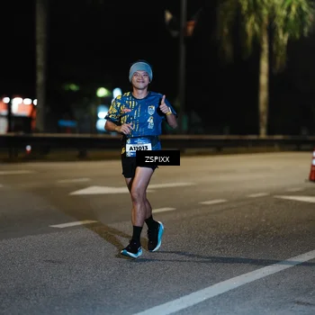 Runner Photo 5900481