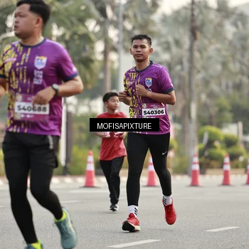 Runner Photo 5900484