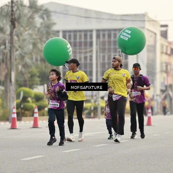 Runner Photo 5900498