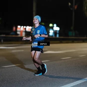 Runner Photo 5900502