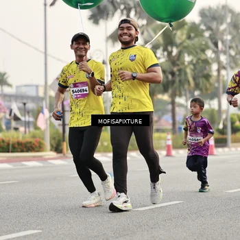 Runner Photo 5900514