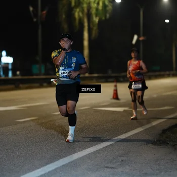 Runner Photo 5900527