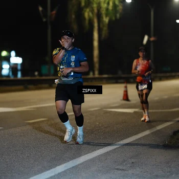 Runner Photo 5900529
