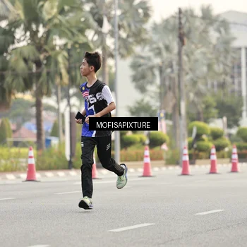 Runner Photo 5900548