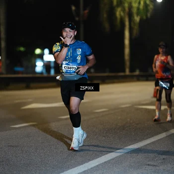 Runner Photo 5900551
