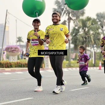 Runner Photo 5900555