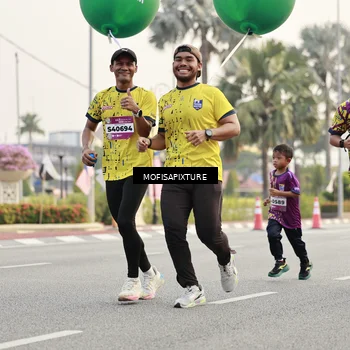 Runner Photo 5900569