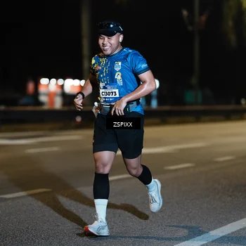 Runner Photo 5900573