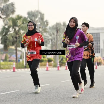 Runner Photo 5900578