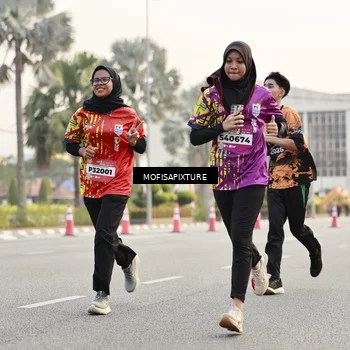 Runner Photo 5900582