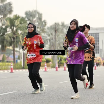 Runner Photo 5900589