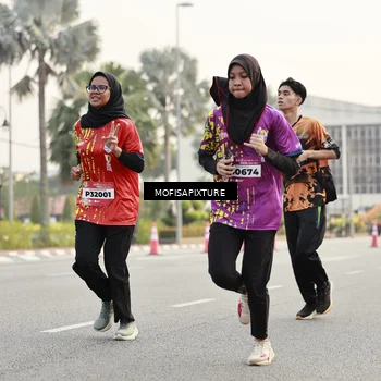 Runner Photo 5900598
