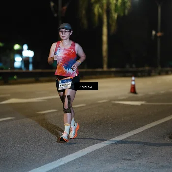 Runner Photo 5900599