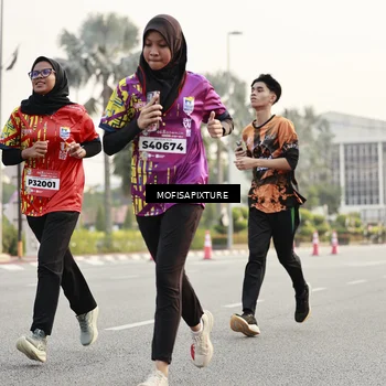 Runner Photo 5900606