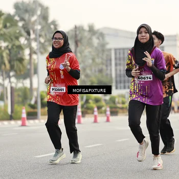 Runner Photo 5900614