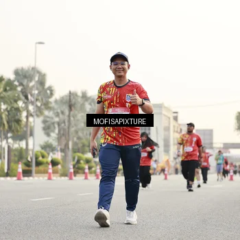 Runner Photo 5900632
