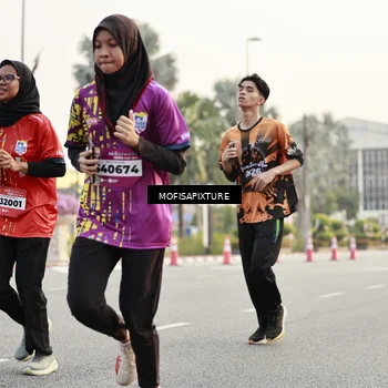 Runner Photo 5900638