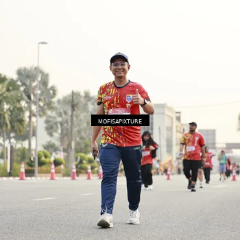 Runner Photo 5900665