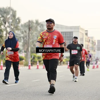 Runner Photo 5900690