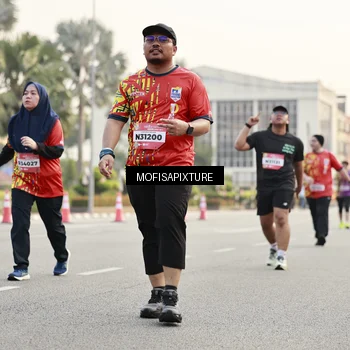 Runner Photo 5900694