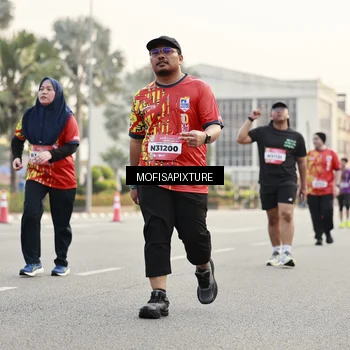 Runner Photo 5900695