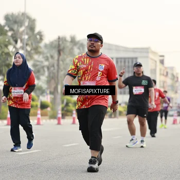 Runner Photo 5900699