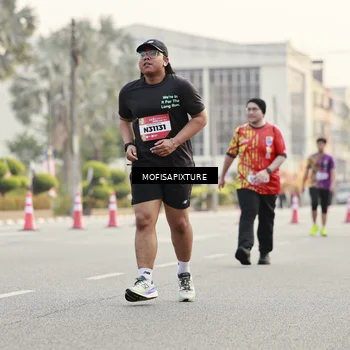 Runner Photo 5900703