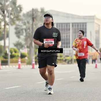 Runner Photo 5900716
